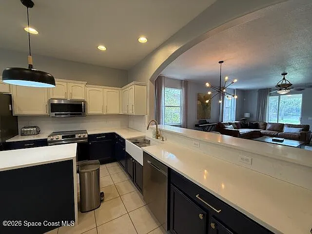 631 Waterside Cir — Photo 5