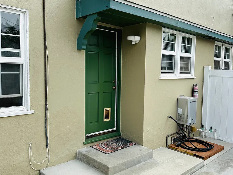 7361 W Manchester Ave — Photo 41