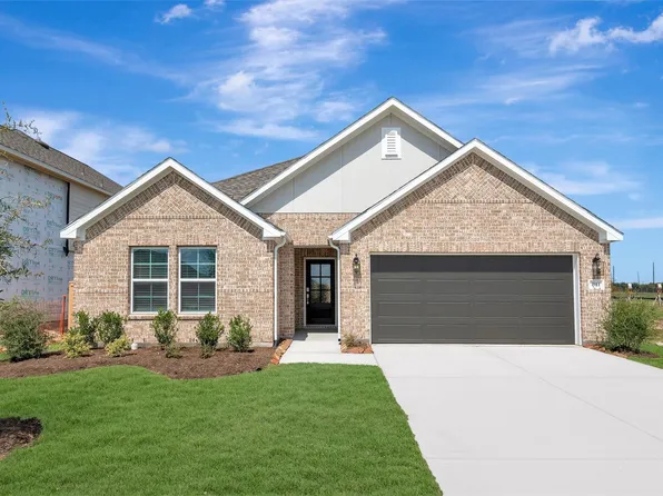 1911 Sleeping Hills Dr, Rosenberg, TX 77471
