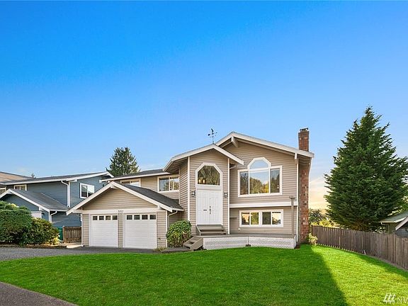 2nd image of 10803 159th Ct NE