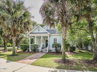 6 Rowell Ln, Beaufort, SC 29902