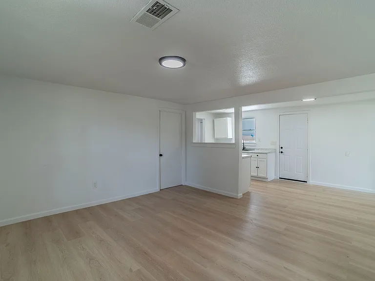 1208 Dan Gould Dr — Photo 7