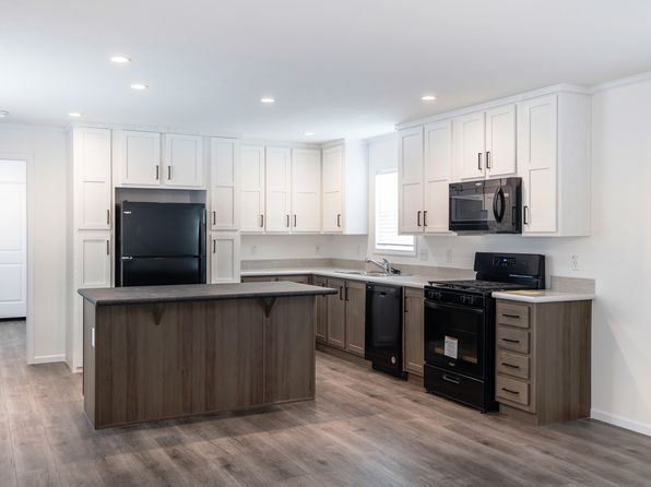 7040 Shawnee Dr #77835