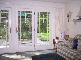 6 Sears Rd, Wayland, MA 01778