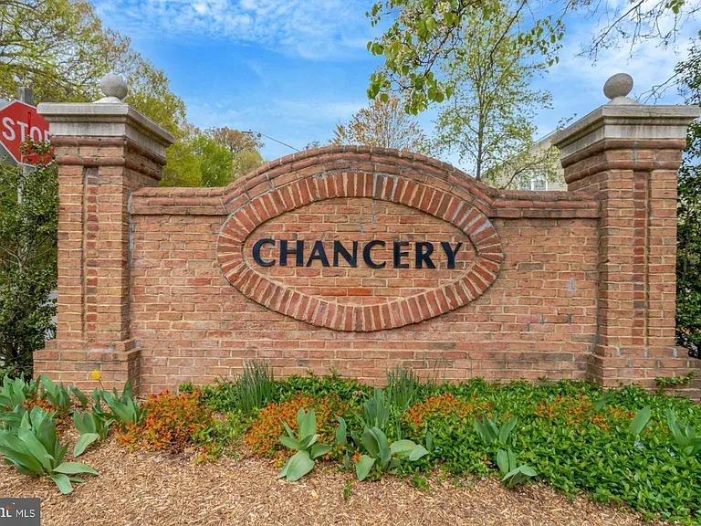 6553 Grange Ln #203 — Photo 35