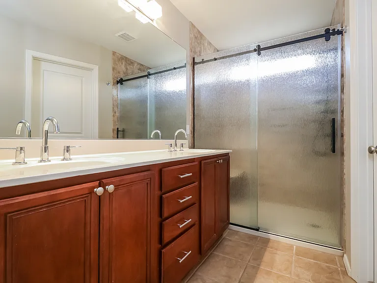 12751 W Desert Mirage Dr — Photo 10