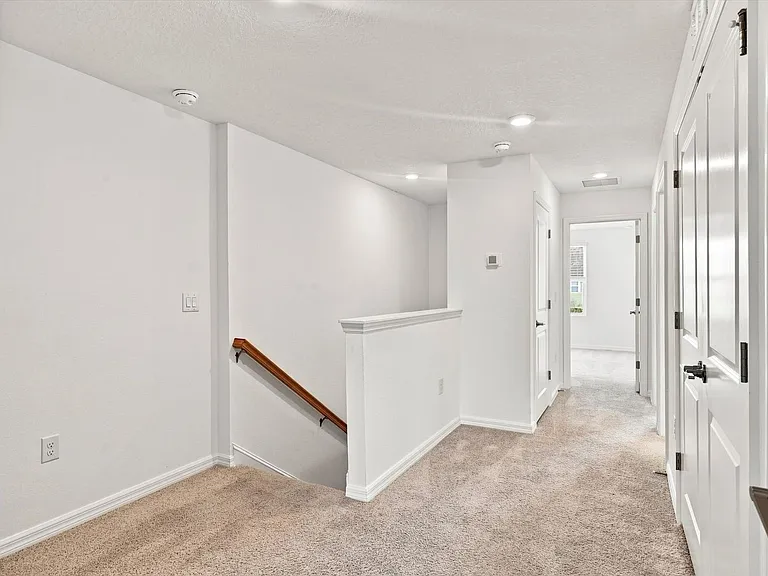 5739 Archipelago St — Photo 20