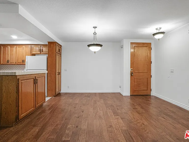 8512 Tuscany Ave #302 — Photo 8