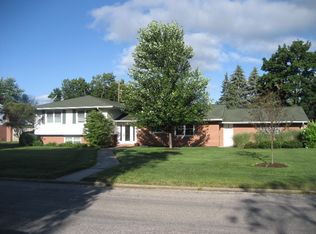 4684 Cedar Ln, Bay City, MI
