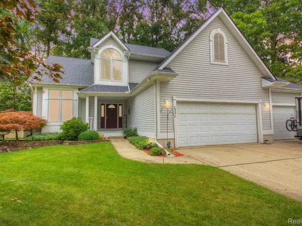 2591 Sanibel Holw, Holt, MI 48842