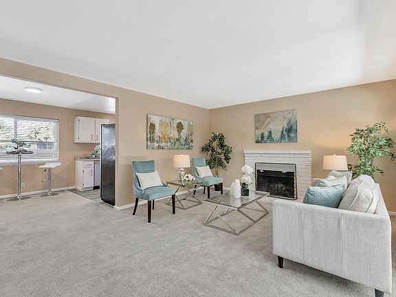 5th image of 22068 San Fernando Ct