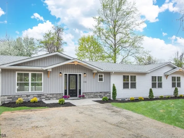 38 Yates Ave, Andover Twp., NJ 07860