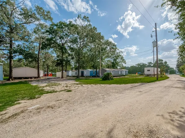 15891 Old Houston Rd, Conroe, TX 77302