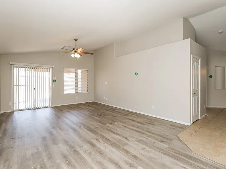 10944 E Delta Ave — Photo 4