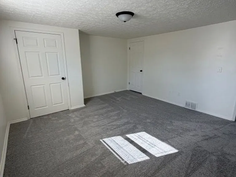 1351 Parrish Ave — Photo 13