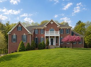 4 Summit Way, Hopkinton, MA 01748