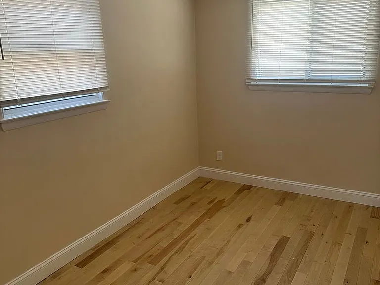 4407 Rosemont Ave — Photo 11