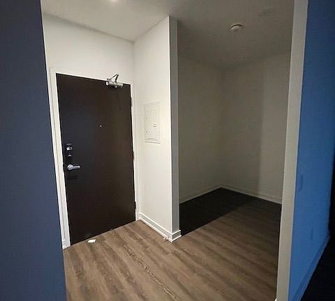 4th image of 448 Burnhamthorpe Rd W #518