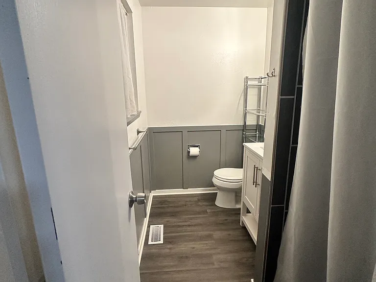 219 Thayer Dr — Photo 15