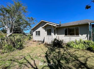 217 Bradford St, Raymond, WA 98577