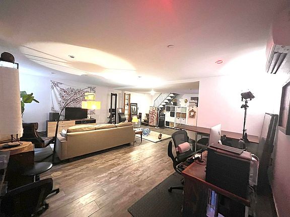 3rd image of 871 Grand St APT 1B