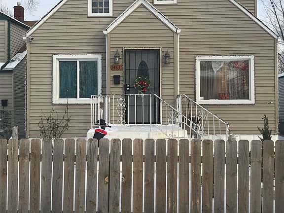 2nd image of 14831 Lincoln Ave