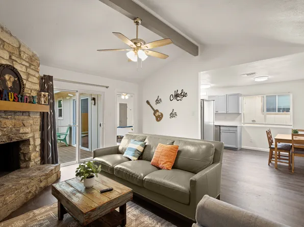 6301 Emerald Forest Dr Building B, Austin, TX 78745