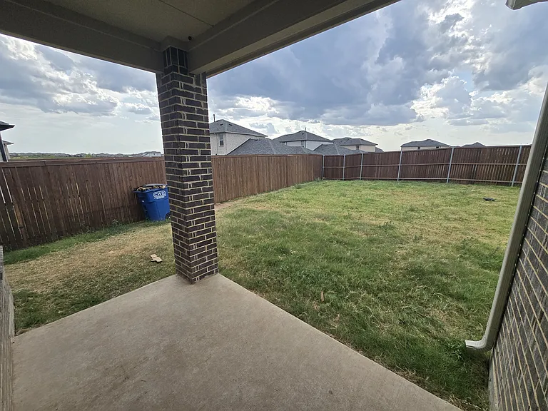 1805 Acosta Dr — Photo 28