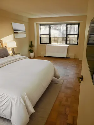 Rented by Corcoran | media 4