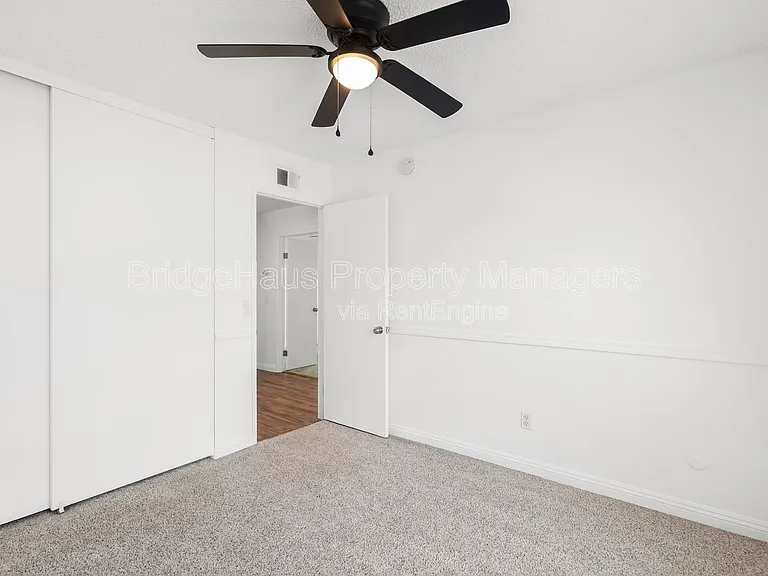 11004 Collinwood Dr — Photo 38