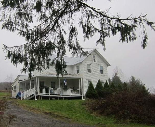 1st image of 983 Flax Island Rd