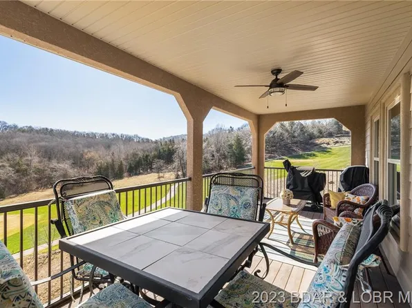 24 Ledgeview Dr, Camdenton, MO 65020