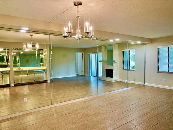 4th image of 2 Escondido Cir Unit 189