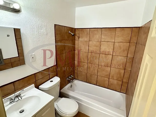 2105 Espina Street #8 — Photo 8