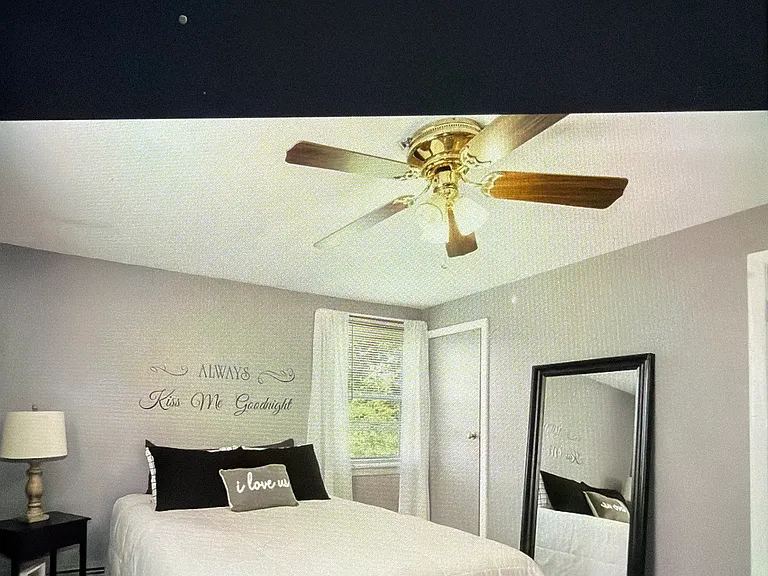 24 Woodlawn Ave #A — Photo 2