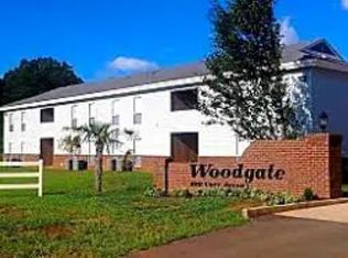 Woodgate Apartment, Muscle Shoals, AL 35661