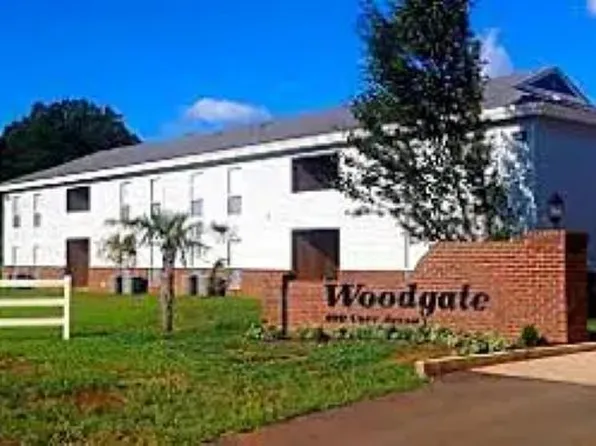 Woodgate Apartment, 100 Carr Ave #6b539f3a4, Muscle Shoals, AL 35661