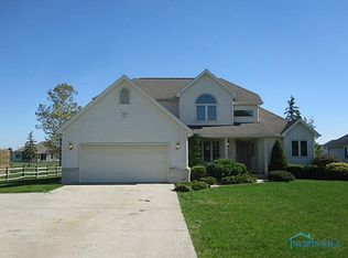 506 N Findlay Rd, Haskins, OH 43525