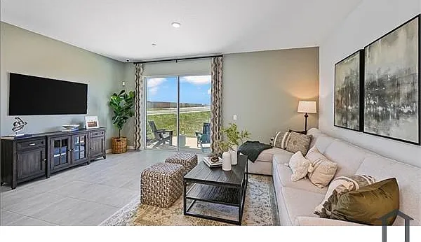 3 bed, 1373 sqft, $2,050 — Photo 3