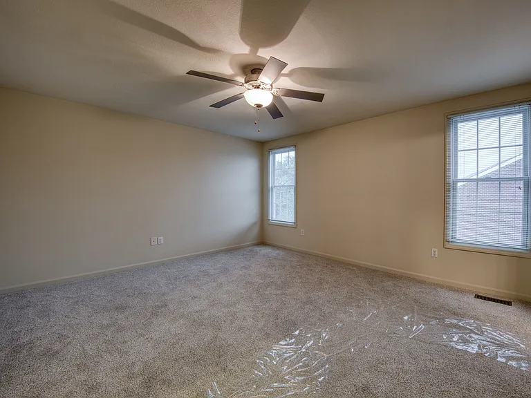 423 Marshall Heights Dr — Photo 27