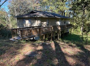 1411 Riviera Rd, Starkville, MS 39759