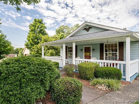 4th image of 320 Fairview Road