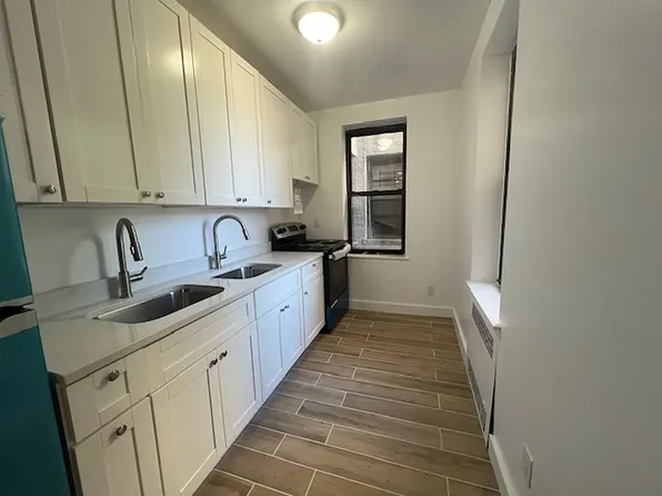 1485 East 16th Street image 1 of 10