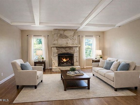 3rd image of 8851 Hierba Rd