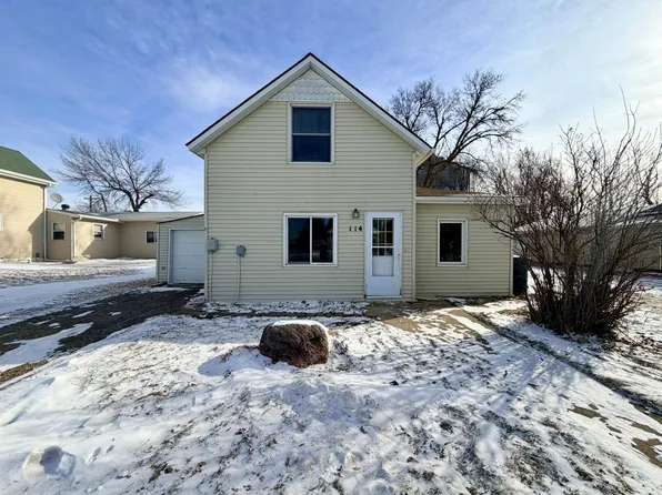 114 S Thompson Ave, Rushmore, MN 56168