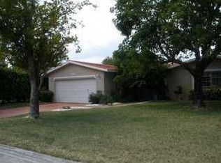 9073 NW 23rd Pl, Coral Springs, FL 33065