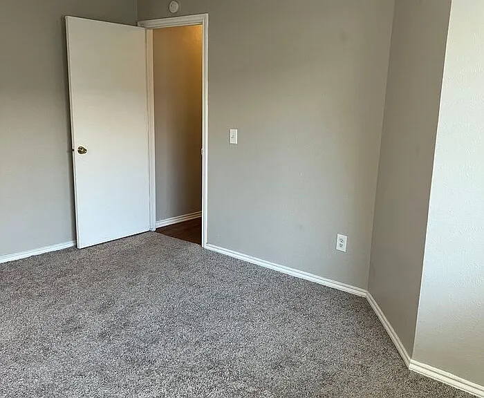 11815 Garden Terrace Dr — Photo 17