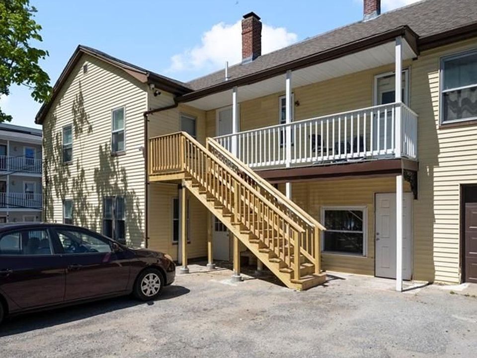 Exterior Stairway to 2nd Floor