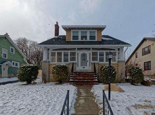 3 Lindberg Dr, Latham, NY 12110