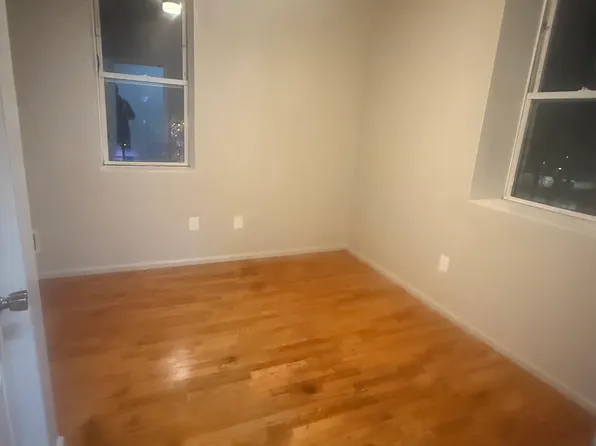 156 Morningstar Rd Floor 1, Staten Island, NY 10303